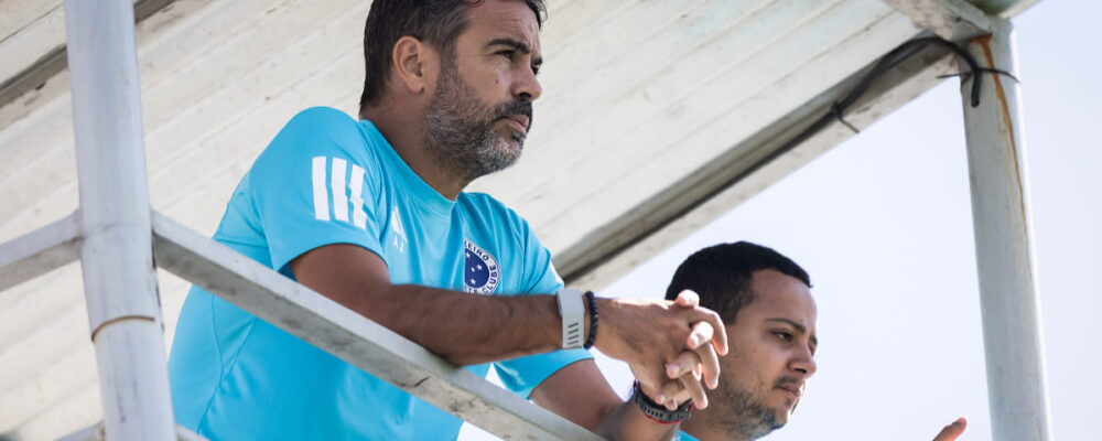 Escalação do Cruzeiro: Artur Jorge define time contra Defensor