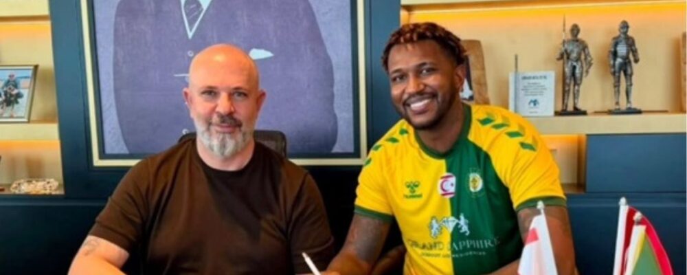 Ex-atacante do Cruzeiro acerta com clube do Chipre do Norte