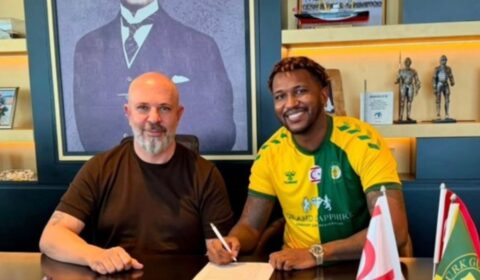 Ex-atacante do Cruzeiro acerta com clube do Chipre do Norte