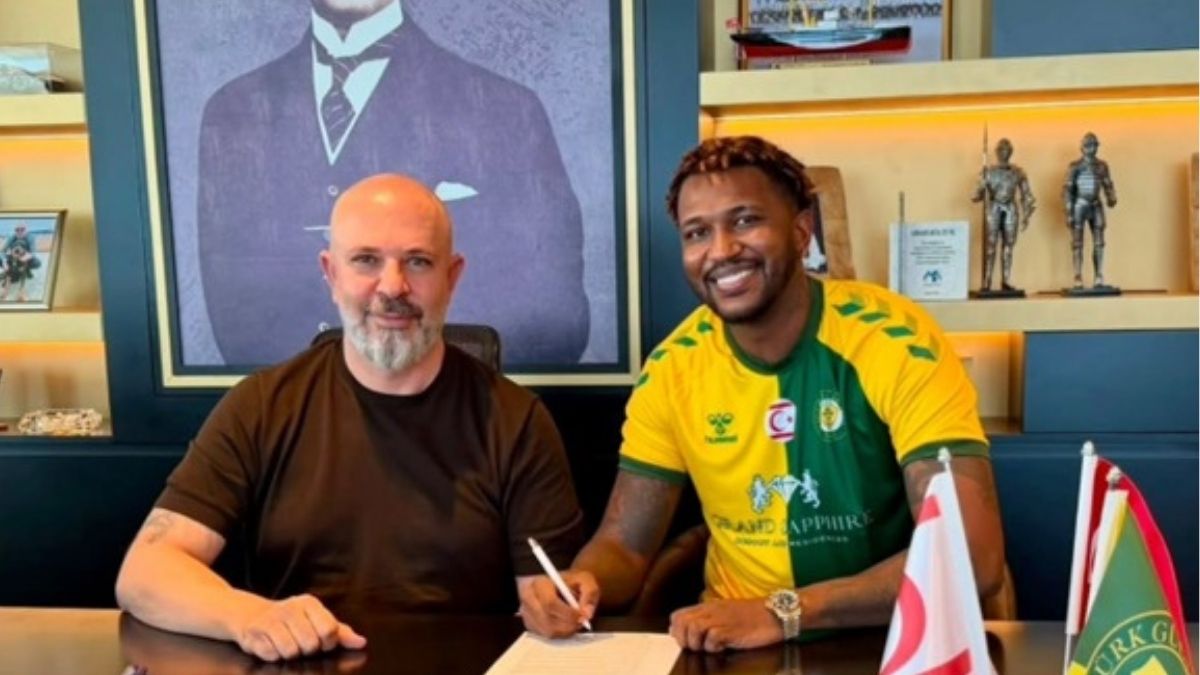 Ex-atacante do Cruzeiro acerta com clube do Chipre do Norte