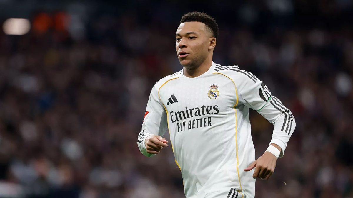 Kylian Mbappé em campo pelo Real Madrid - (foto: Real Madrid/Divulgação)