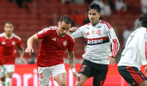 Flamengo só empata com Internacional e aumenta torcida contra o Palmeiras no Brasileiro