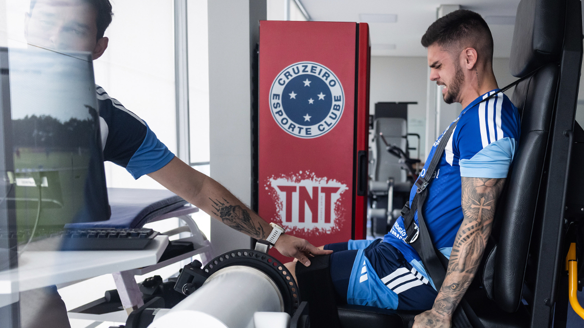 Gabriel Pec projeta evolução no Cruzeiro: ‘Pronto para dar resultado’