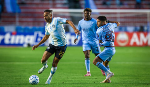 Grêmio leva gol no 1° minuto e perde para Bolívar em jogo eletrizante na Sul-Americana