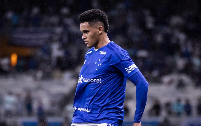 Jogador vendido a time europeu se despede do Cruzeiro: ‘Parte de quem eu sou’
