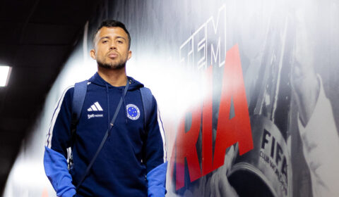 Matheus Henrique questiona arbitragem de Inter x Cruzeiro, mas pondera: ‘Se fala, é punido’