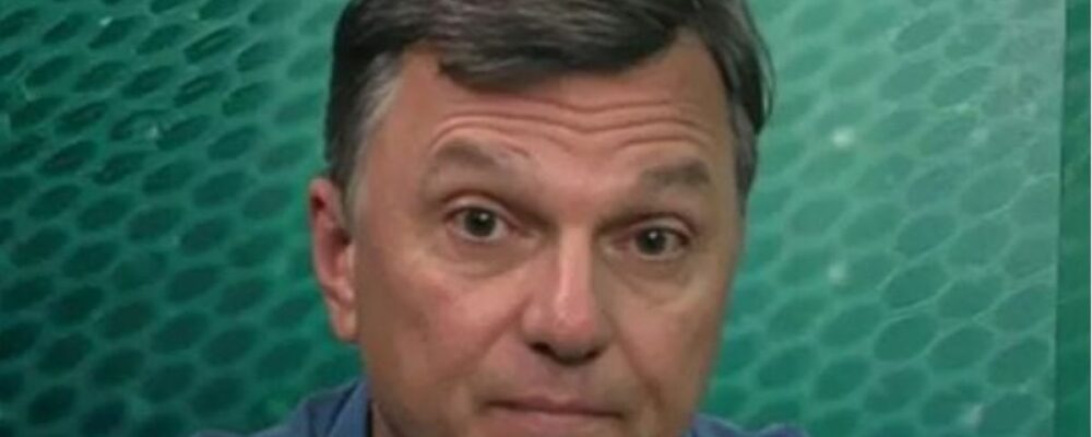 Mauro Cezar questiona punição do STJD a zagueiro do Inter por entrada em Pec, do Cruzeiro: ‘Do nada’