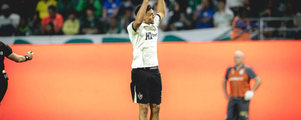 Meia faz do Palmeiras maior ‘vítima’ e briga por liderança de ranking no Atlético