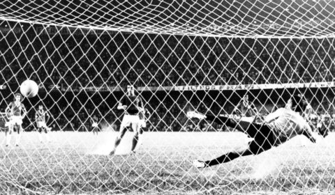 Nelinho 9, Palhinha 5: a curiosa numeração do Cruzeiro na Libertadores de 1976