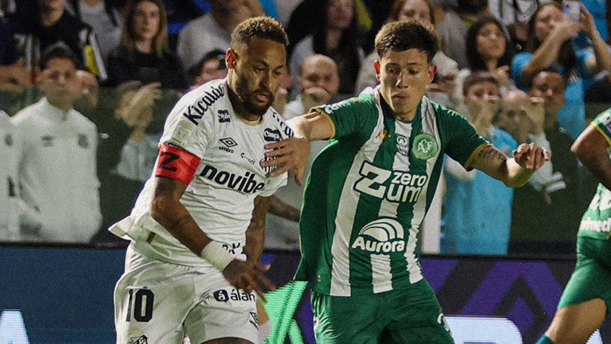 Neymar marca duas vezes, e Santos empata com Chapecoense pelo Brasileiro