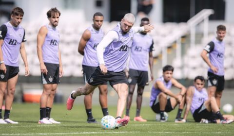 Novos desfalques e retornos: Atlético divulga relacionados para enfrentar Palmeiras