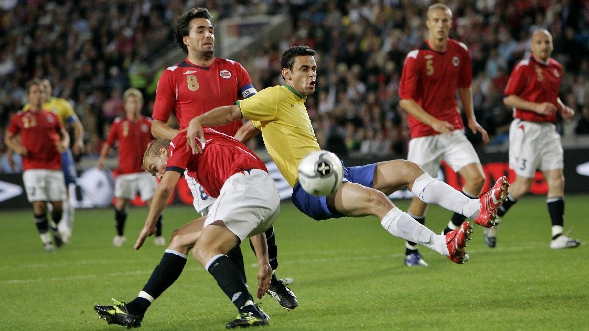 Os 6 ex-jogadores do Atlético que atuaram no último Brasil x Noruega