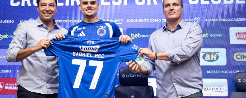 Pec projeta Cruzeiro x Flamengo e relembra ano artilheiro na Concachampions