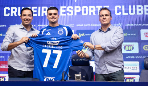 Pec projeta Cruzeiro x Flamengo e relembra ano artilheiro na Concachampions