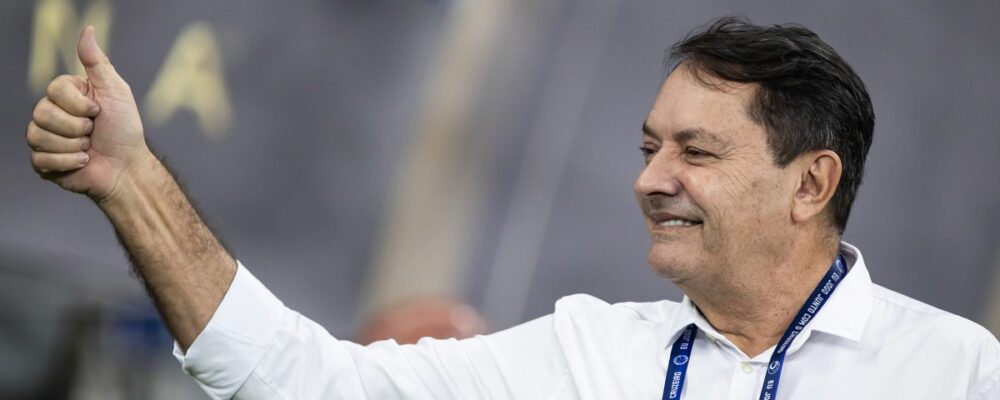 Pedrinho confirma que Cruzeiro ainda busca mais um reforço