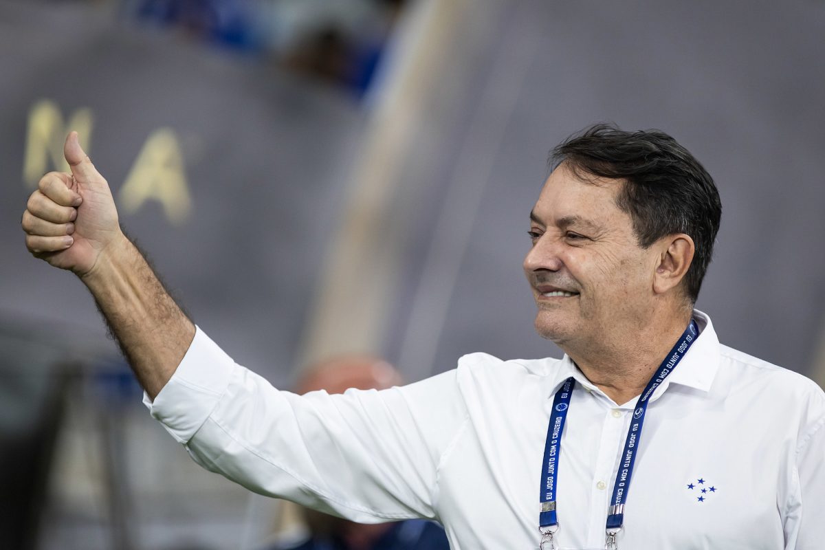 Pedrinho confirma que Cruzeiro ainda busca mais um reforço