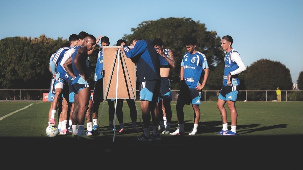Pedrinho vê Cruzeiro no top 5 do Brasil e explica venda de jogadores