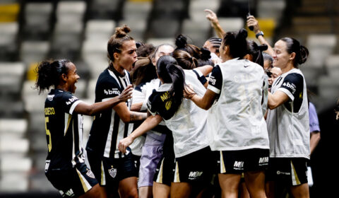 Quanto o feminino do Atlético garantiu em premiação pela classificação na Copa do Brasil?