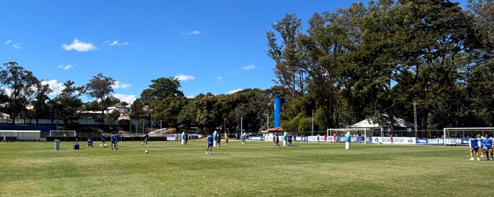 Reforço em campo, jovens da base e mais: Cruzeiro abre treino antes de jogo decisivo