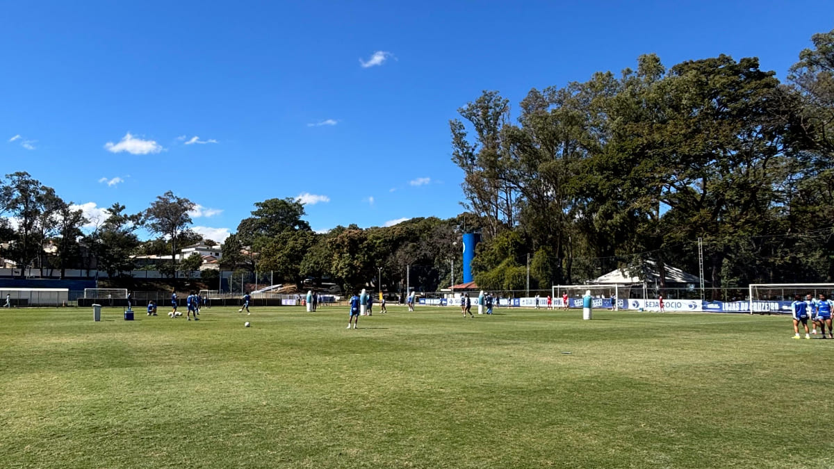 Reforço em campo, jovens da base e mais: Cruzeiro abre treino antes de jogo decisivo