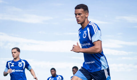 Rumo à Europa, defensor se despede do Cruzeiro: ‘Privilégio que levarei para sempre’