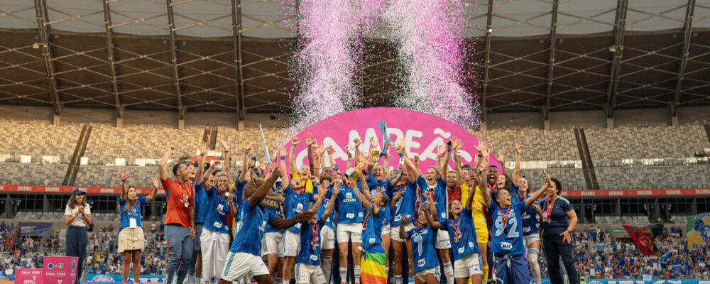 Sede da Copa do Mundo de 27, Mineirão resgata história do futebol feminino no estádio