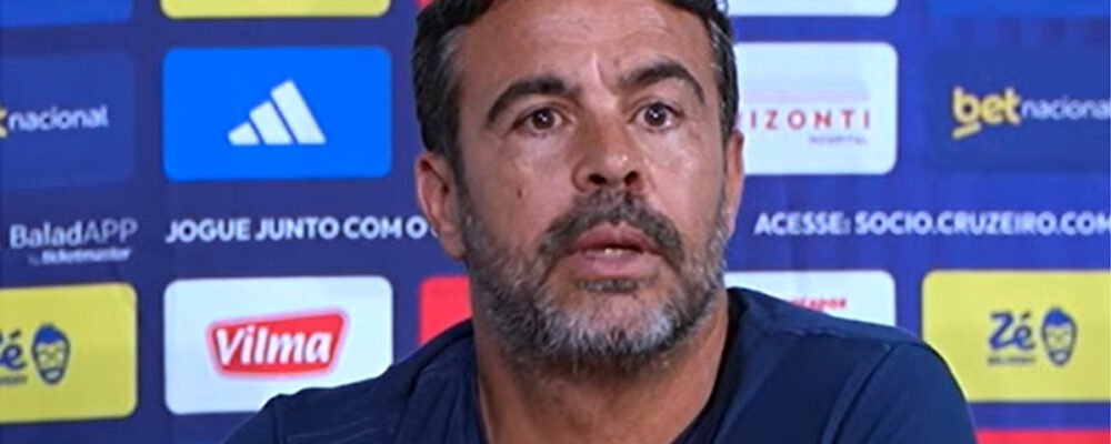 Técnico do Cruzeiro dá bronca em repórter durante entrevista: ‘Falta de respeito com o colega’