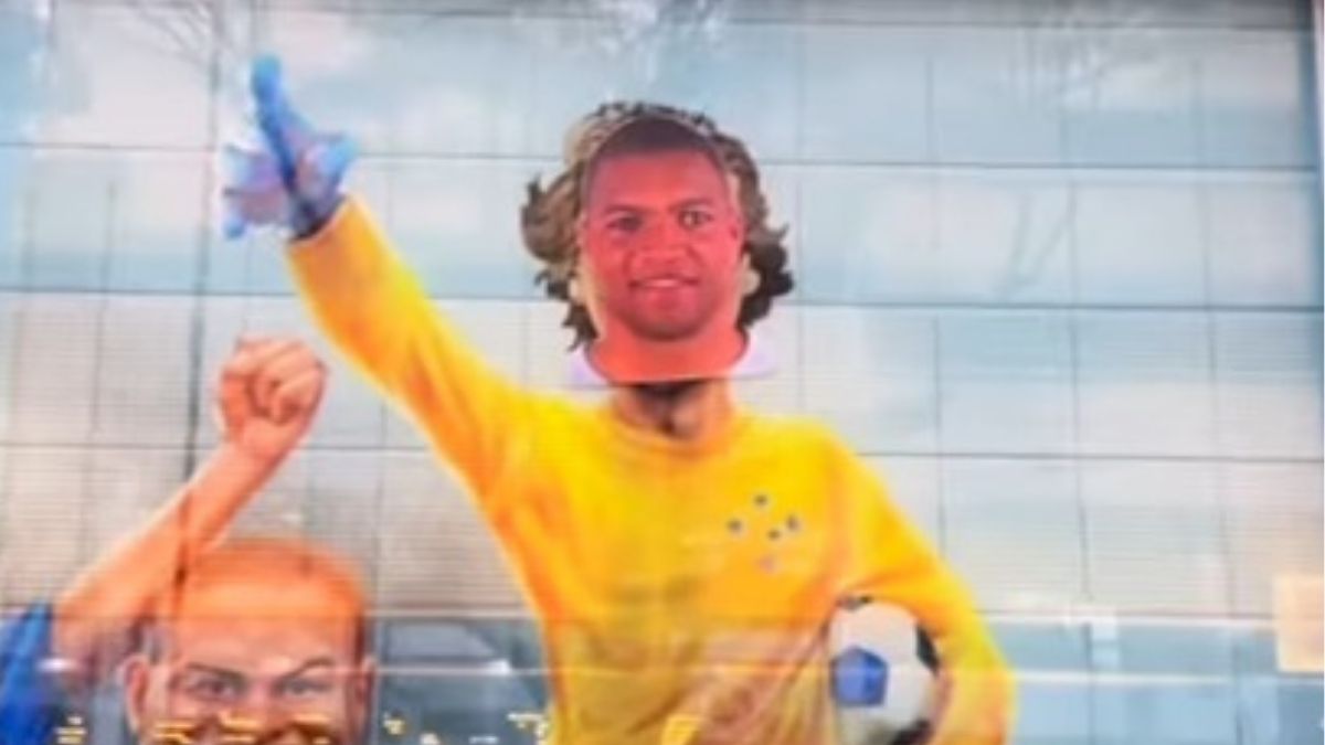 Torcedor do Cruzeiro tira Raul Plassmann de mural e coloca Dida no lugar