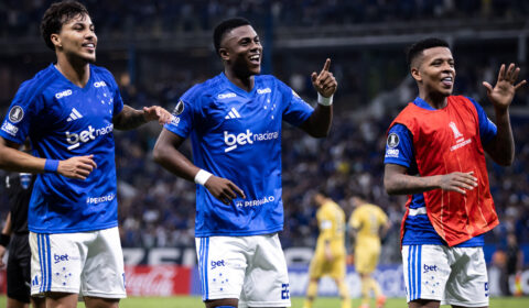 Ídolo do Cruzeiro elogia Villarreal e Arroyo e dá dicas para os dois evoluírem no clube