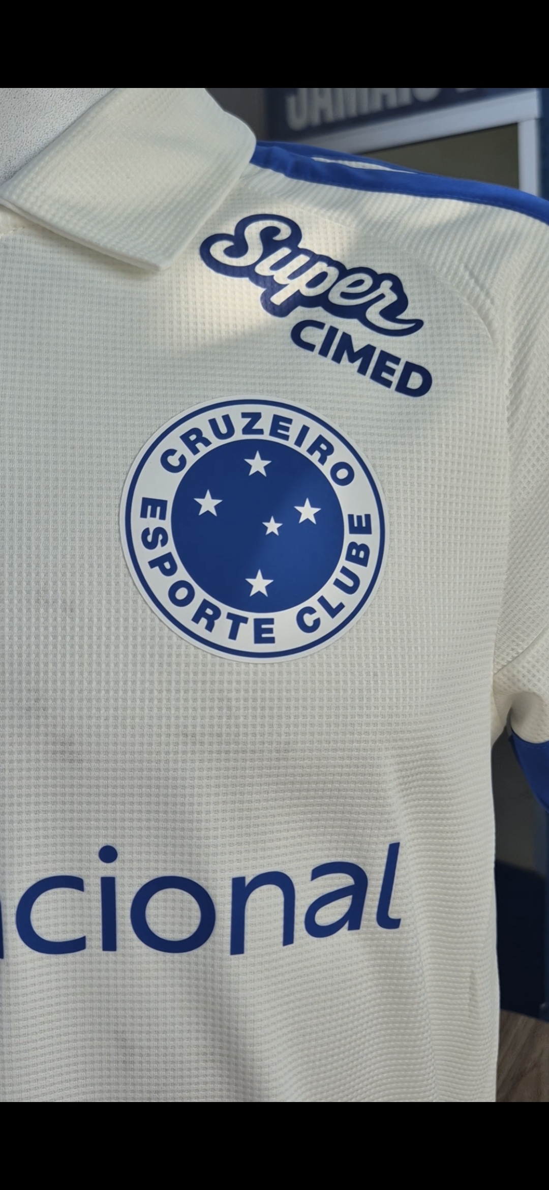 Novo terceiro uniforme do Cruzeiro