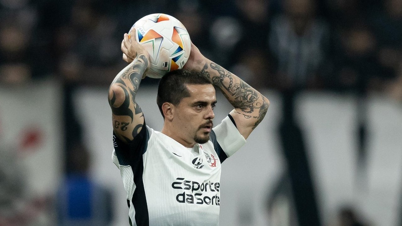 Fagner, lateral-direito do Corinthians que negocia com o Cruzeiro - (foto: Rodrigo Coca/Corinthians)
