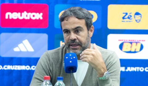 Artur Jorge mostra preocupação com sequência do Cruzeiro: ‘Calendário violento’