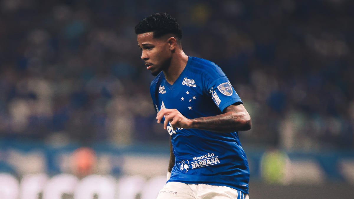 Atacante do Cruzeiro guarda gratidão pelo Corinthians, mas vira página: ‘Buscar vitória’