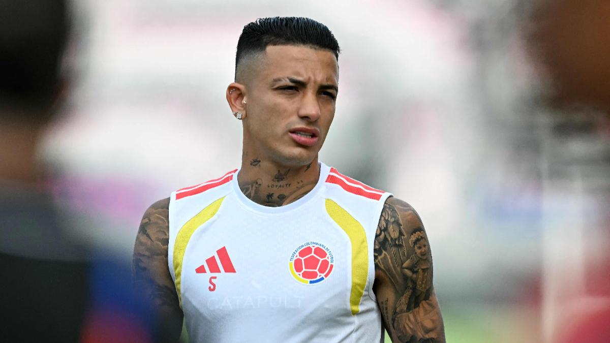 Kevin Castaño, volante colombiano de 25 anos - (foto: CHANDAN KHANNA / AFP)