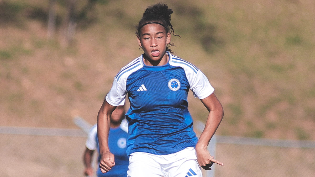 Base do Cruzeiro tem primeira jogadora convocada à Seleção Brasileira