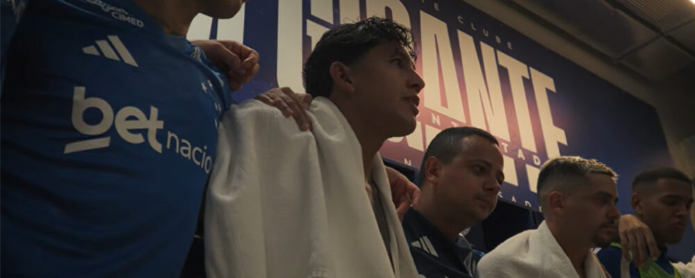 Bastidores do Cruzeiro: homenagens a Romero e aplausos a Matheus Pereira
