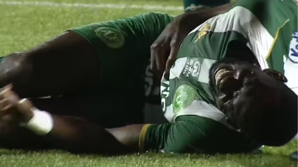Bolasie sofre lesão no pâncreas e vira desfalque para decisão contra Cruzeiro
