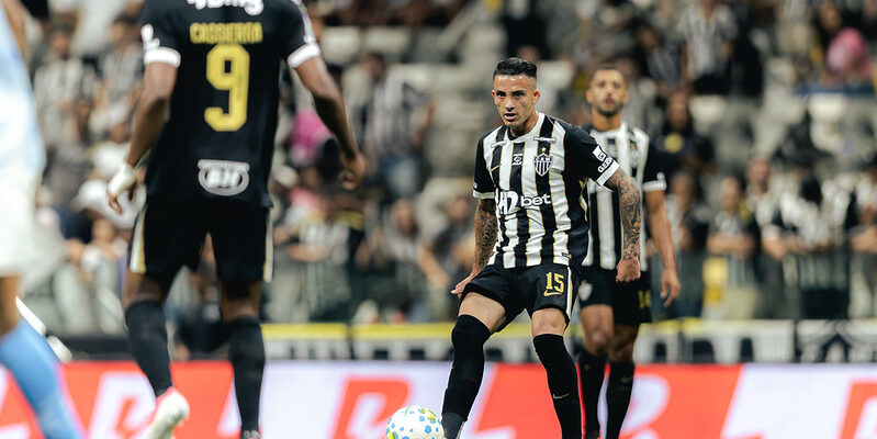 Castaño estreia e sobe o tom ao projetar clássico: ‘Se ganha na morte’