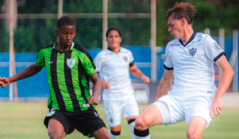 Com golaço de promessa, Atlético bate América de virada no Brasileiro Sub-17