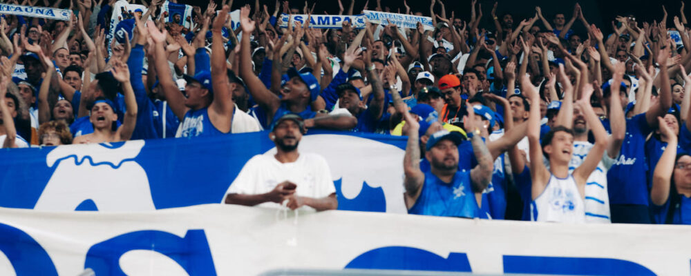Cruzeiro publica orientações a torcedores que irão ao Maracanã contra Flamengo