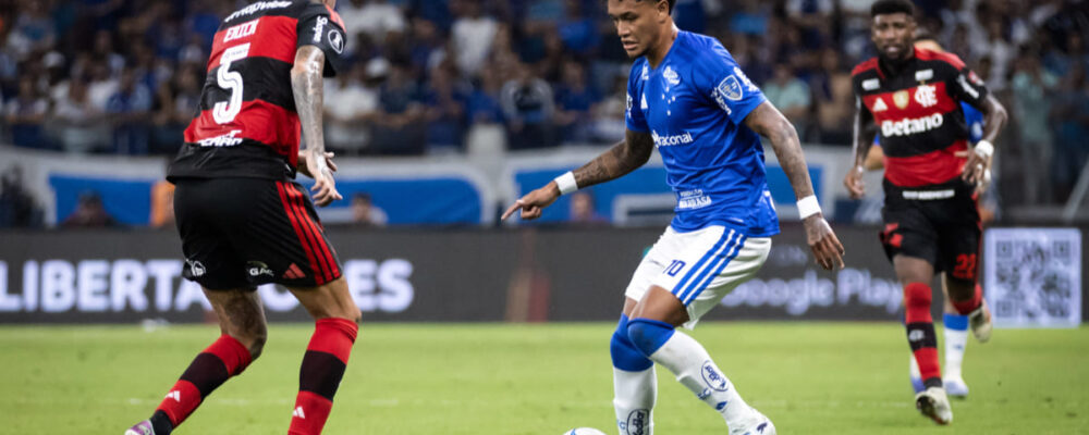 Cruzeiro tem novo desfalque para duelo com Corinthians
