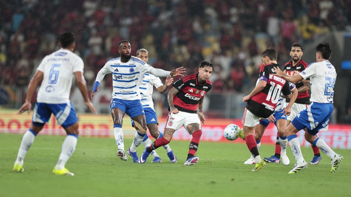Cruzeiro x Flamengo: partida terá retorno de narrador da Globo após 4 meses