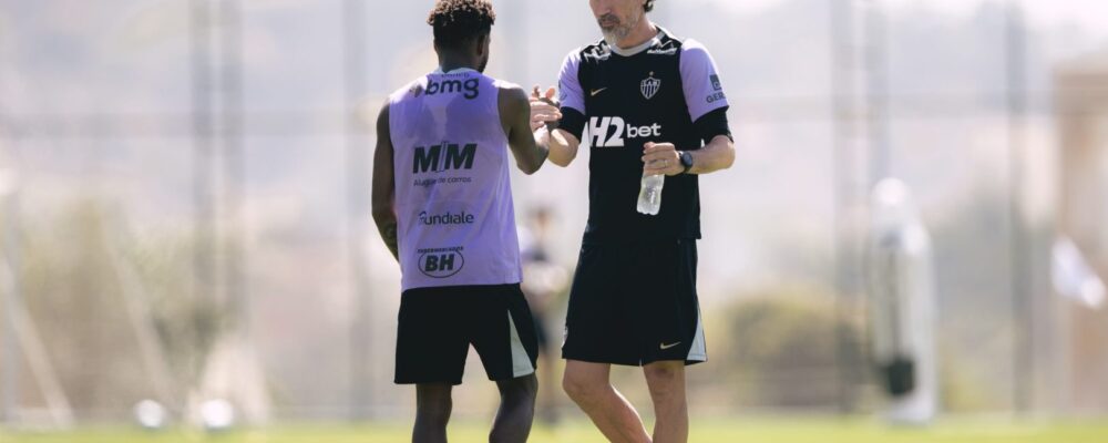 Domínguez prega paciência com Fred no Atlético: ‘Nova forma de jogar’