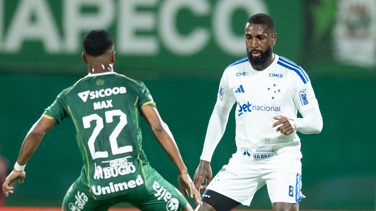 Em qual canal vai passar Cruzeiro x Chapecoense hoje (5/8) pela Copa do Brasil?
