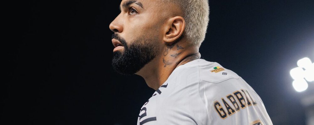 Emprestado pelo Cruzeiro, Gabigol se declara a ‘time do coração’: ‘Eu te amo’