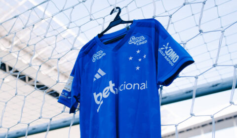 Escalação do Cruzeiro: Artur Jorge faz 8 mudanças e mescla time contra Corinthians
