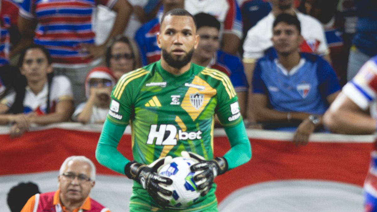Everson jogará Atlético x Cruzeiro? Veja resposta de Domínguez