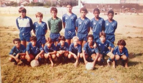 Ex-técnico da Seleção relembra teste na base do Cruzeiro: ‘Não volte aqui de preto’