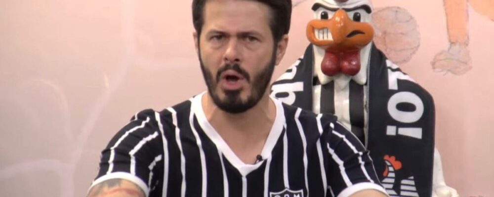 Fael critica jogador: ‘Praticamente não existe na história do Atlético’