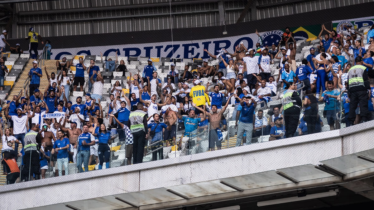 Ingressos para a torcida do Cruzeiro em clássico com Atlético na Arena MRV